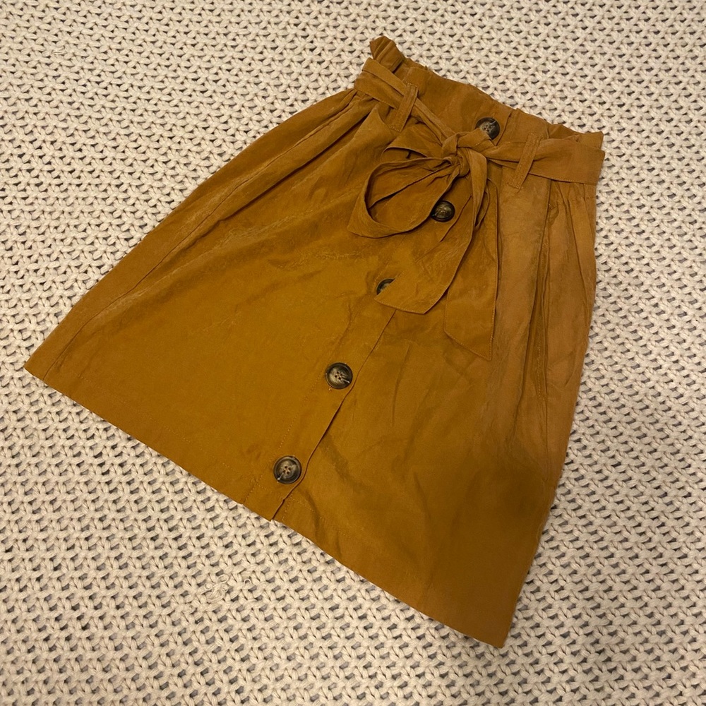 Women’s Paperbag Button Mini Skirt